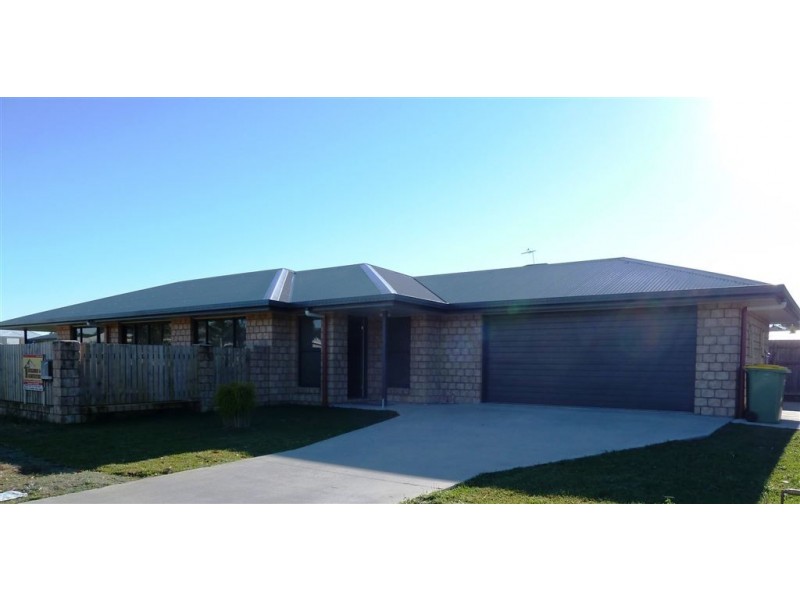 4 Corella Way, Blacks Beach QLD 4740