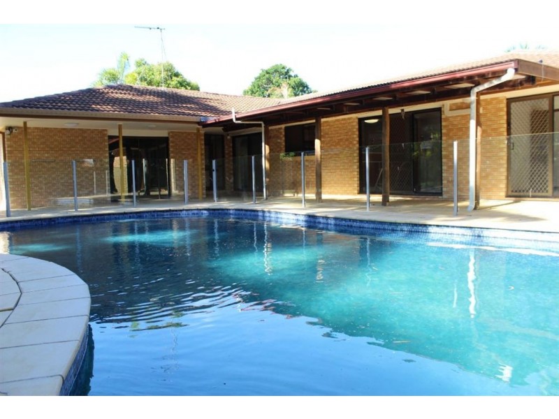 10 Sunset Beach Court, Shoal Point QLD 4750