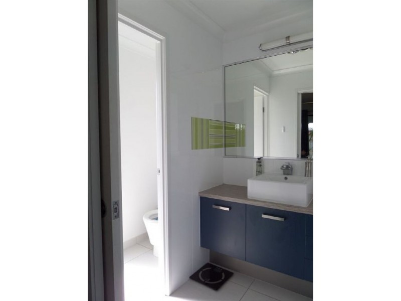 25 Vidar Crescent, Ooralea QLD 4740