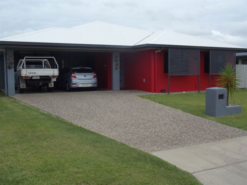 2 Clark Place, Marian QLD 4753