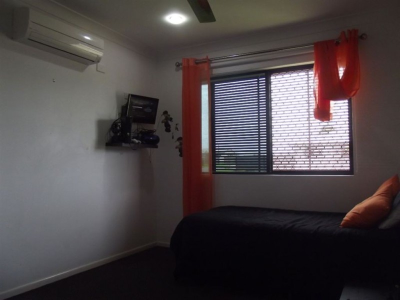 2 Clark Place, Marian QLD 4753