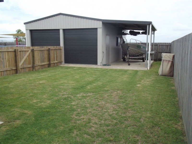 2 Clark Place, Marian QLD 4753