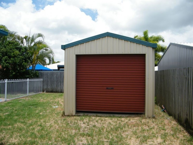 25 Nautilus Parade, Bucasia QLD 4750