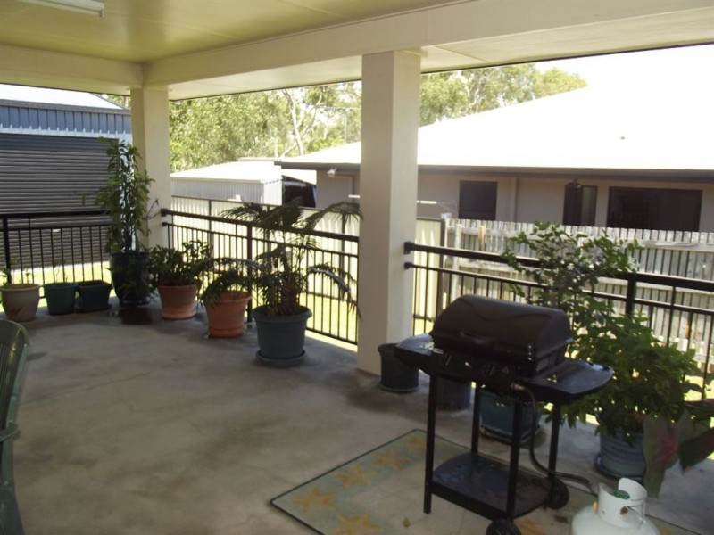 25 Ramp Road, St Helens Beach QLD 4798