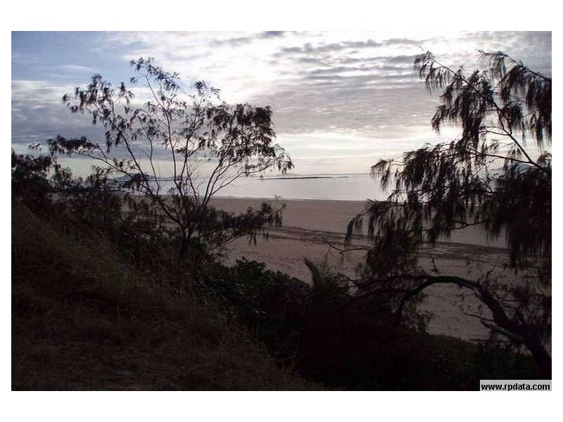 19 Seaspray Close, Shoal Point QLD 4750
