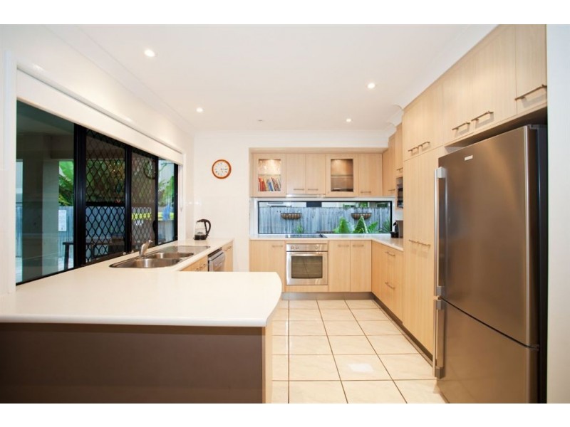 34 Corella Way, Blacks Beach QLD 4740