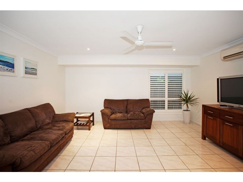 34 Corella Way, Blacks Beach QLD 4740