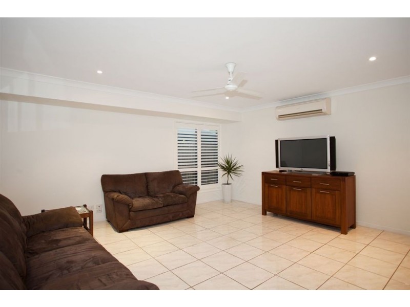 34 Corella Way, Blacks Beach QLD 4740