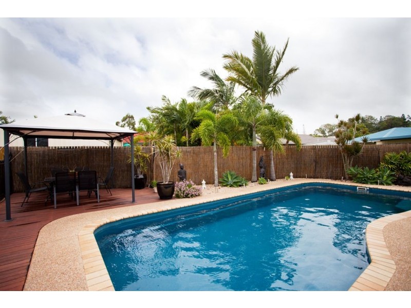6 Hokins Court, Glenella QLD 4740