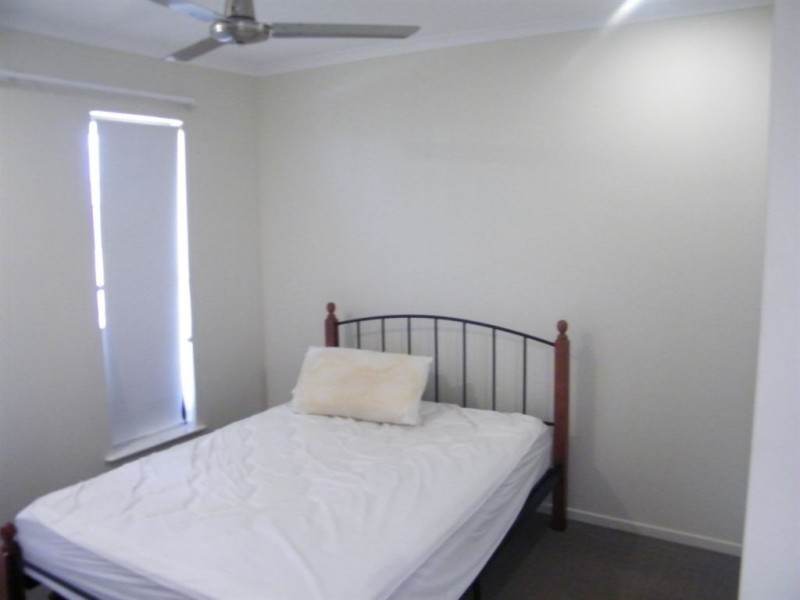 13 Eros Court, Ooralea QLD 4740