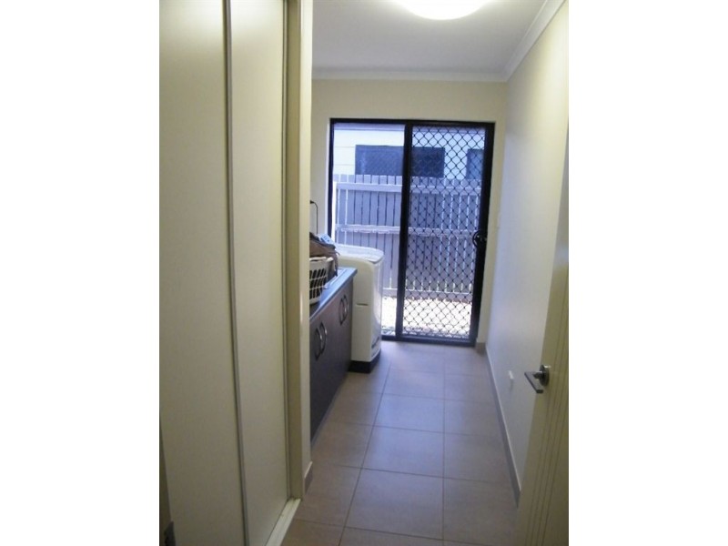 13 Eros Court, Ooralea QLD 4740