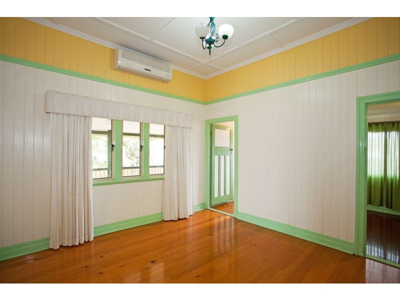 4a Lloyd Street, West Mackay QLD 4740