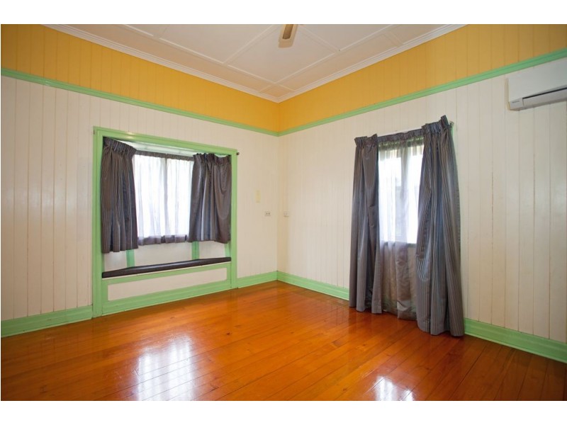 4a Lloyd Street, West Mackay QLD 4740