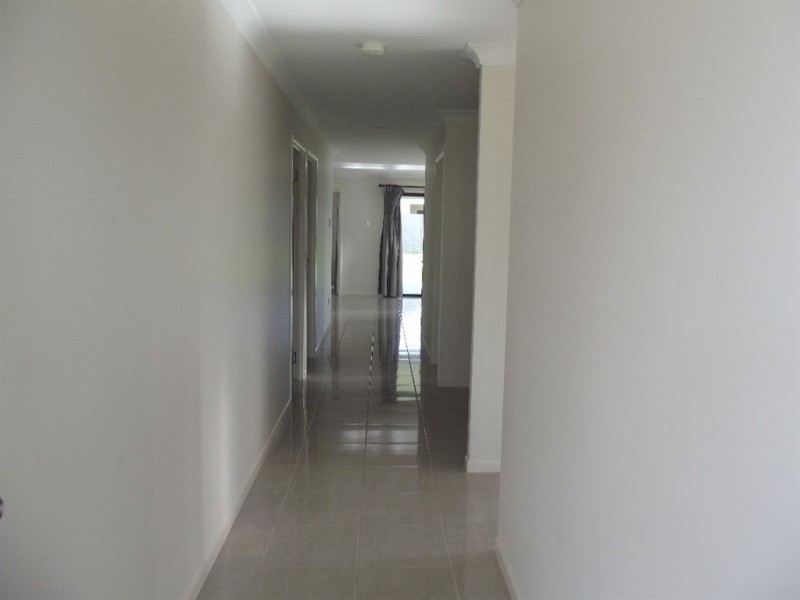 12 Sonoran Street, Rural View QLD 4740