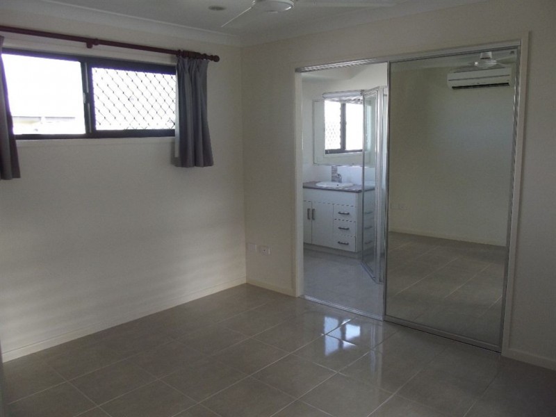 12 Sonoran Street, Rural View QLD 4740