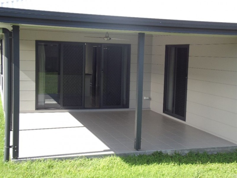 12 Sonoran Street, Rural View QLD 4740