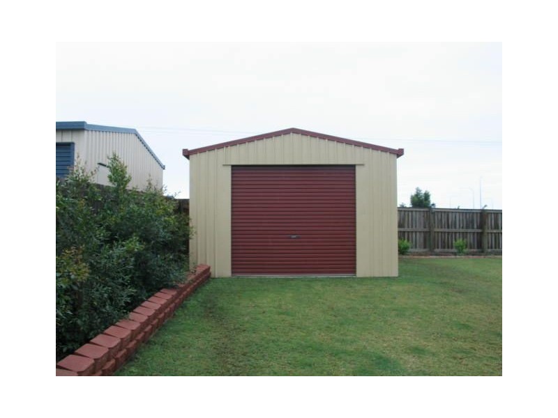 21 Dustwill Street, Eimeo QLD 4740