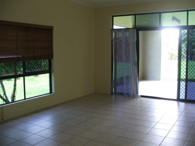 21 Dustwill Street, Eimeo QLD 4740