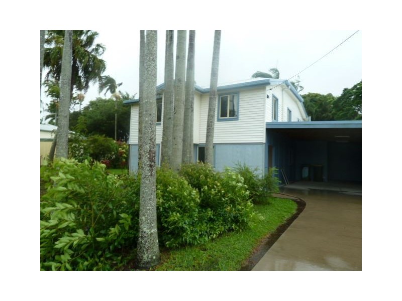 9 Martin Street, Mackay QLD 4740