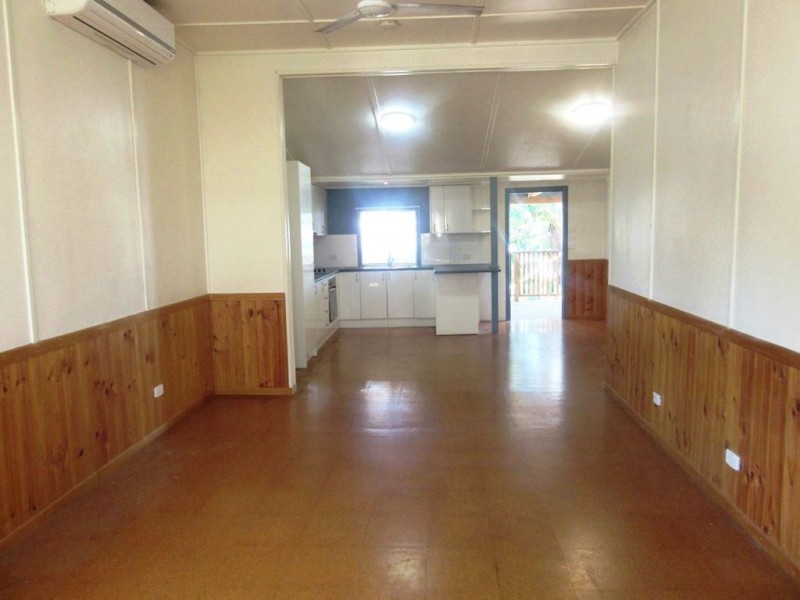 9 Martin Street, Mackay QLD 4740