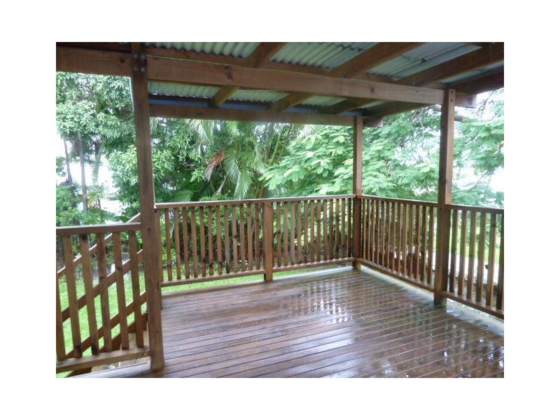 9 Martin Street, Mackay QLD 4740