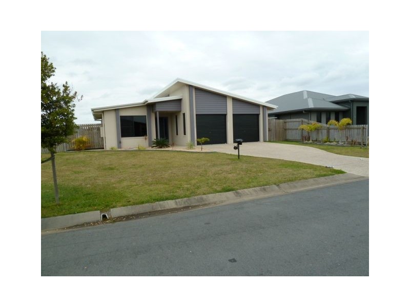 12 Mida Lane, Ooralea QLD 4740