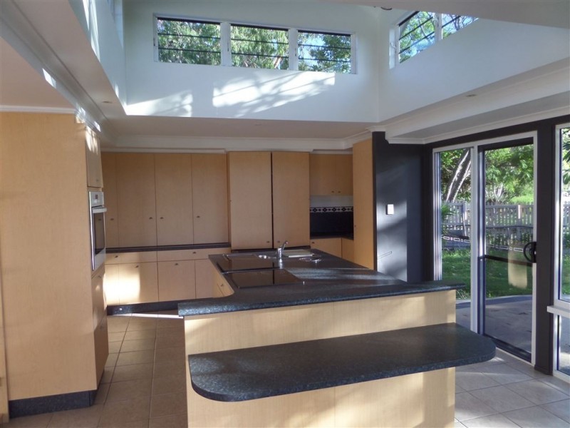 1 Slade Esplanade, Slade Point QLD 4740