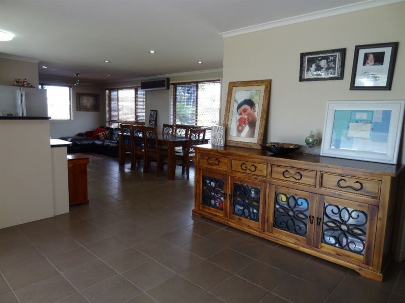 318 Bedford Road, Andergrove QLD 4740