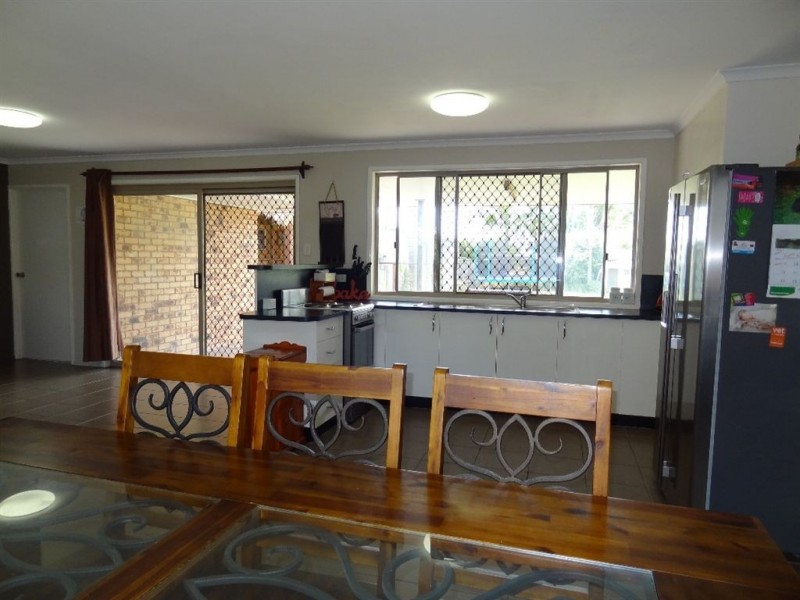 318 Bedford Road, Andergrove QLD 4740