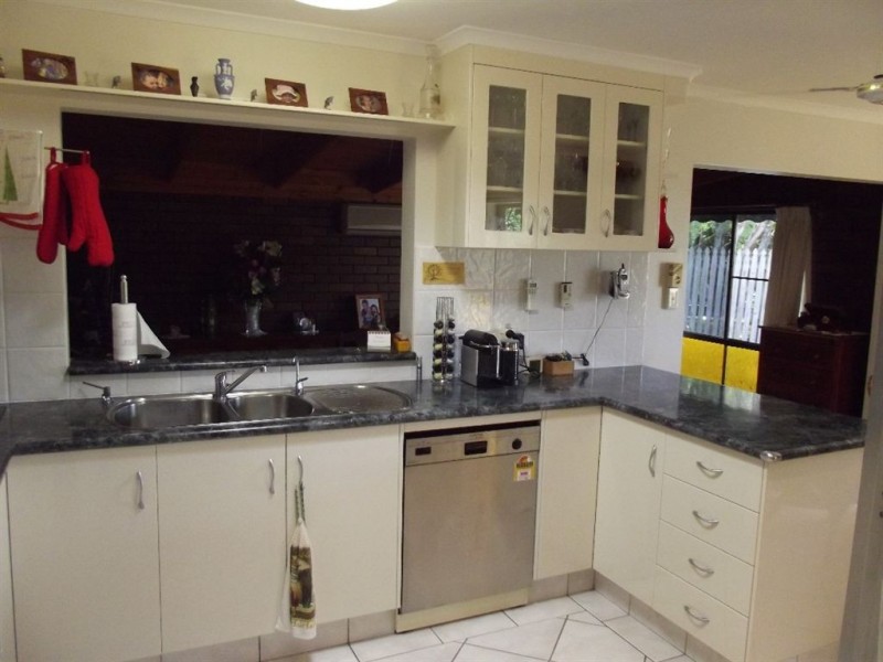 6 Tammy Court, Ooralea QLD 4740