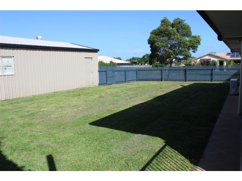 14 Wheeler Drive, Glenella QLD 4740