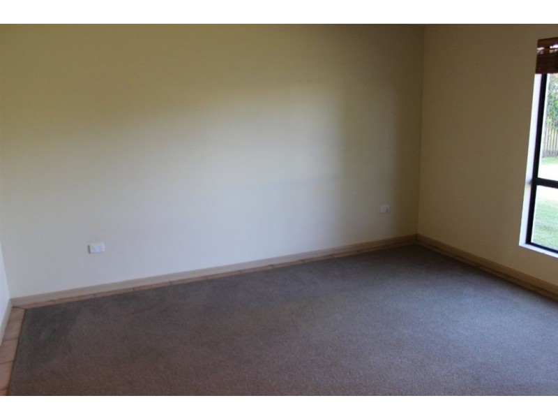 14 Wheeler Drive, Glenella QLD 4740