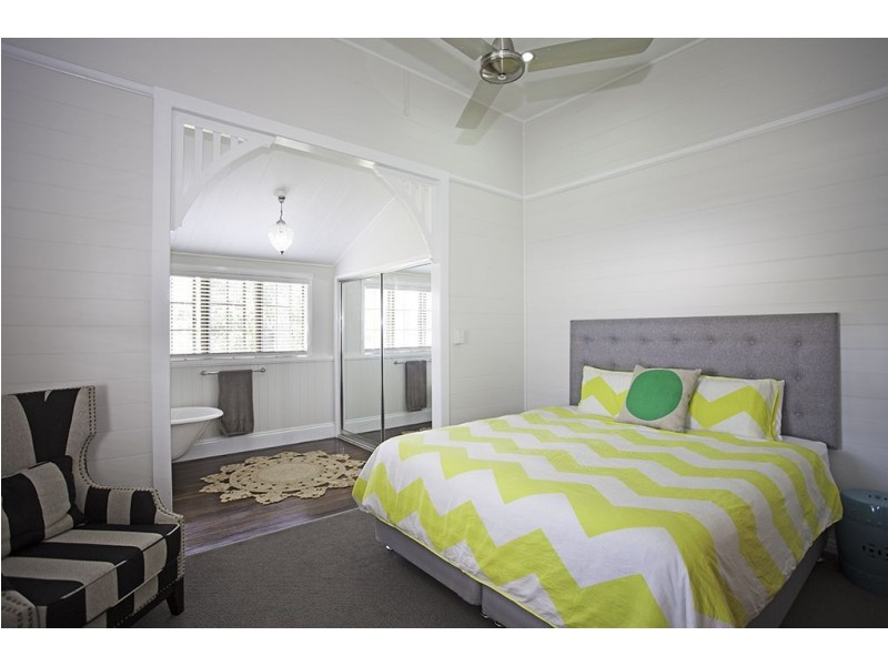 317 Shakespeare Street, Mackay QLD 4740