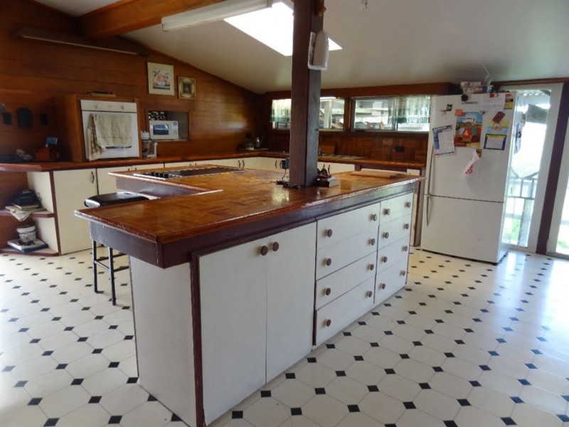 26138 Peak Downs Highway, Te Kowai QLD 4740