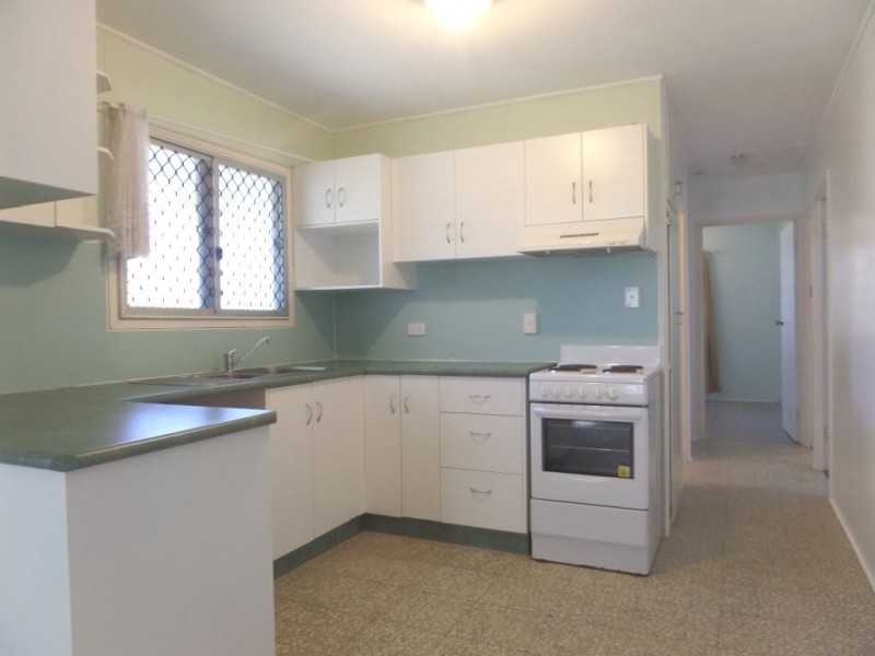 14 Weir Street, East Mackay QLD 4740