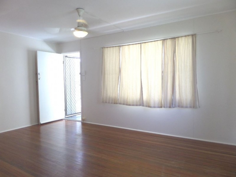 14 Weir Street, East Mackay QLD 4740