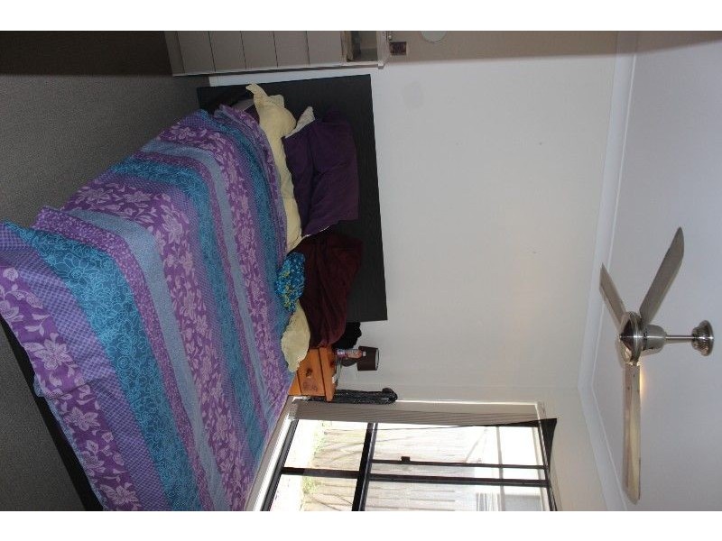 18 Village Circuit, Eimeo QLD 4740