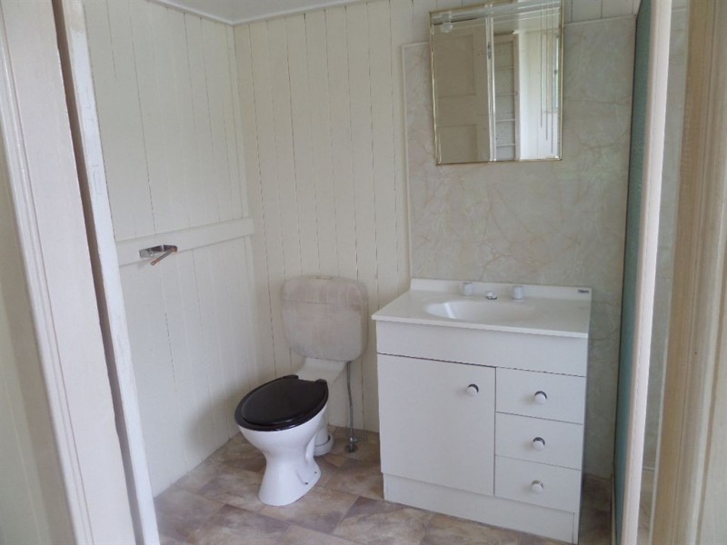 21 Jackson Street, West Mackay QLD 4740