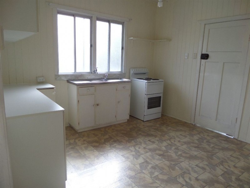 21 Jackson Street, West Mackay QLD 4740