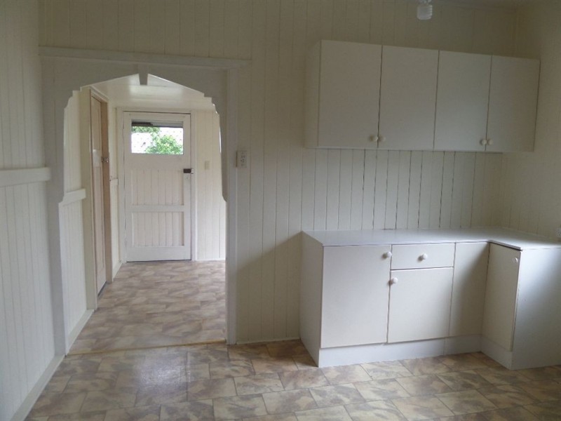 21 Jackson Street, West Mackay QLD 4740