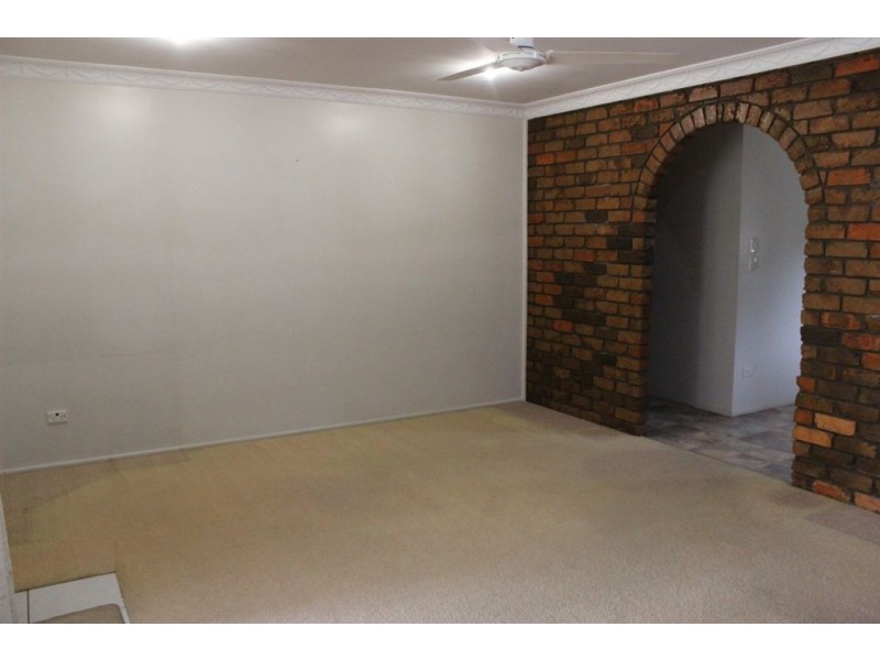 2/43 Holland Street, West Mackay QLD 4740