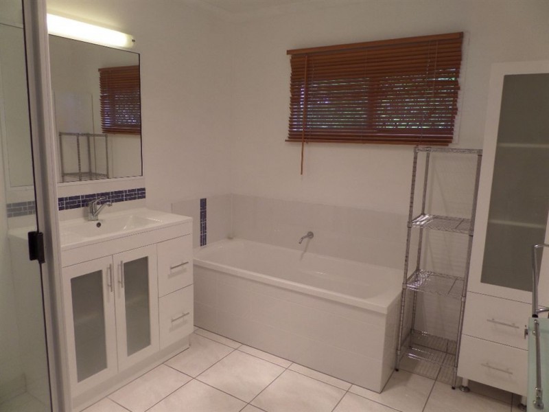 73 Daniel Street, Mount Pleasant QLD 4740