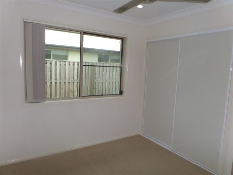 49 Newport Parade, Blacks Beach QLD 4740