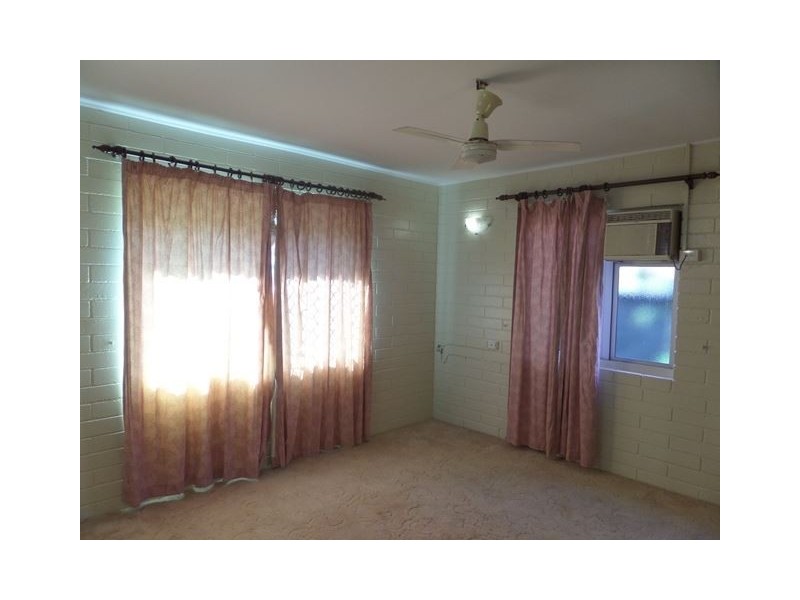 8 Pine Street, Andergrove QLD 4740