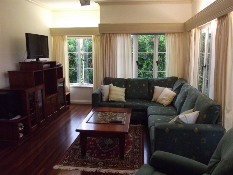 32 Black Street, South Mackay QLD 4740