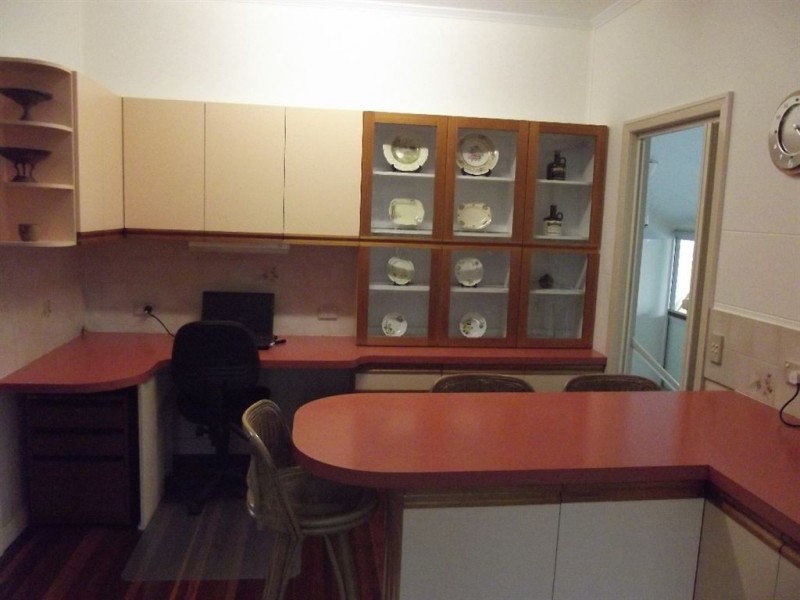 32 Black Street, South Mackay QLD 4740