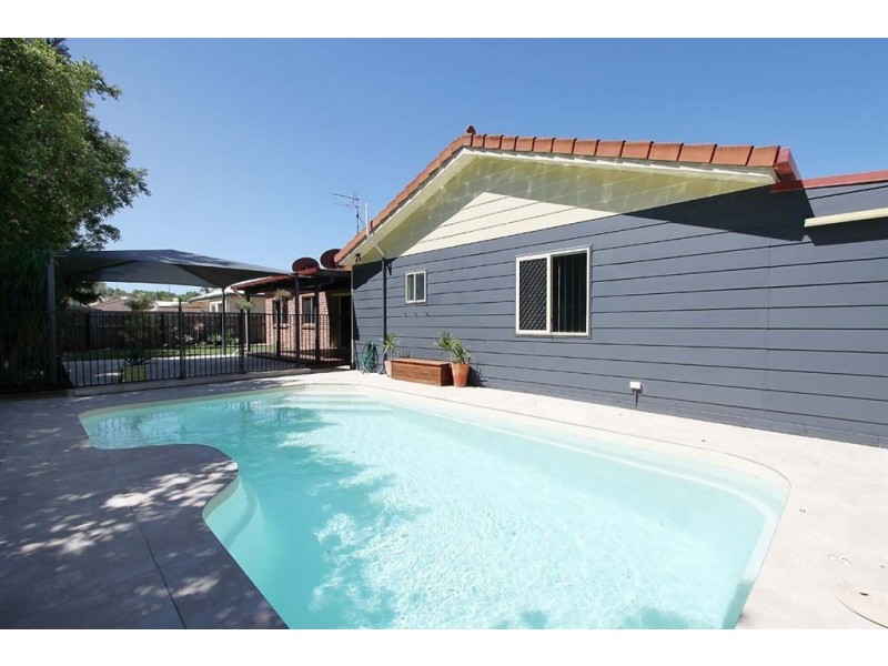 13 Suncrest Court, Mount Pleasant QLD 4740