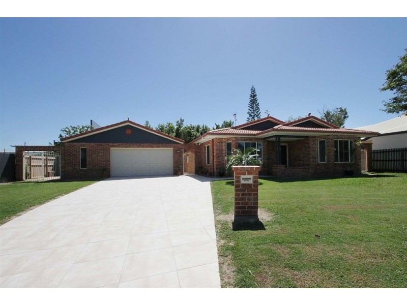 13 Suncrest Court, Mount Pleasant QLD 4740