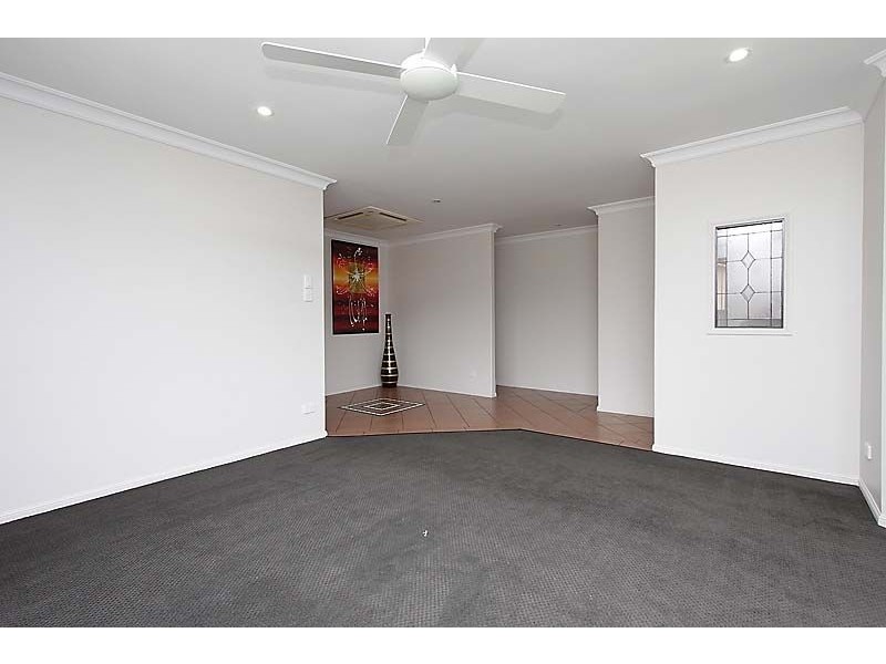 13 Suncrest Court, Mount Pleasant QLD 4740