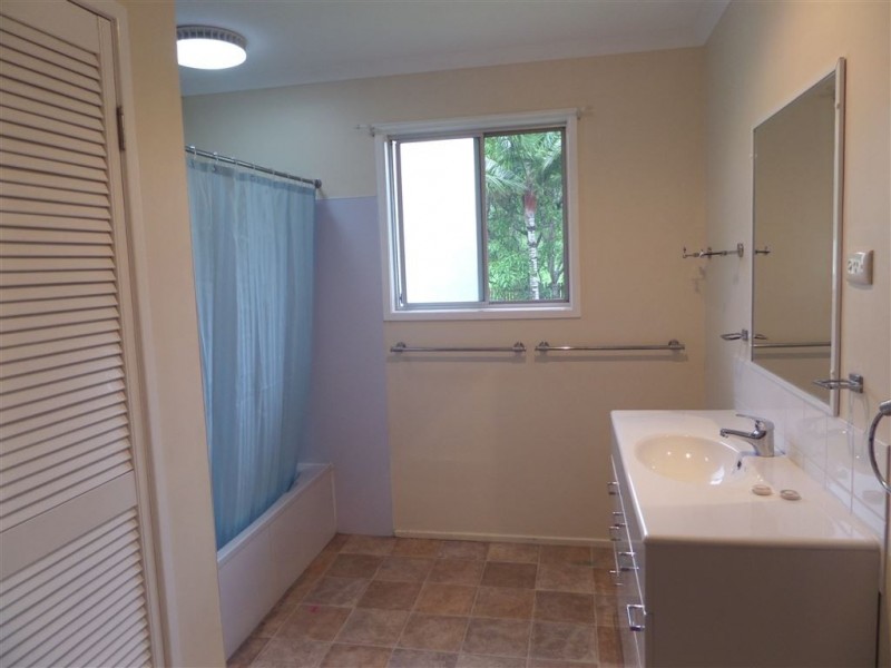 171 Kellys Road, Walkerston QLD 4751